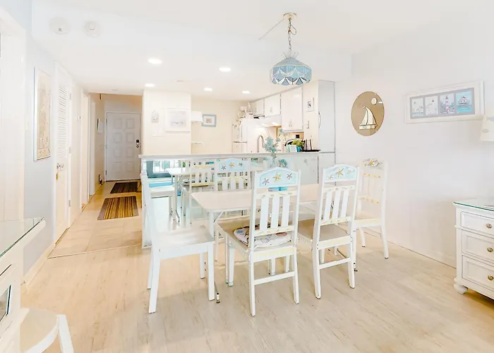 Sea Watch 108 Apartment